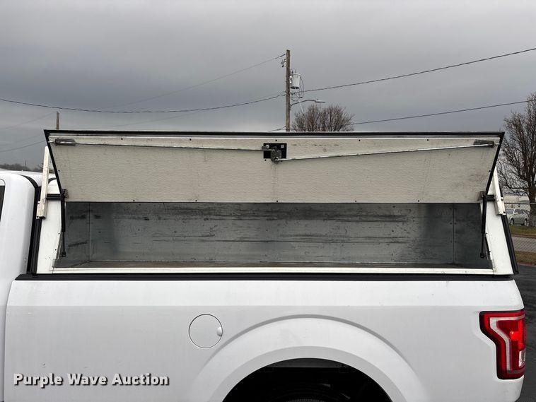 image for item FG0121 2016 Ford F150 pickup truck