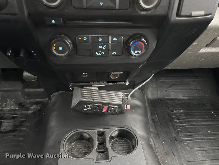 image for item FG0121 2016 Ford F150 pickup truck