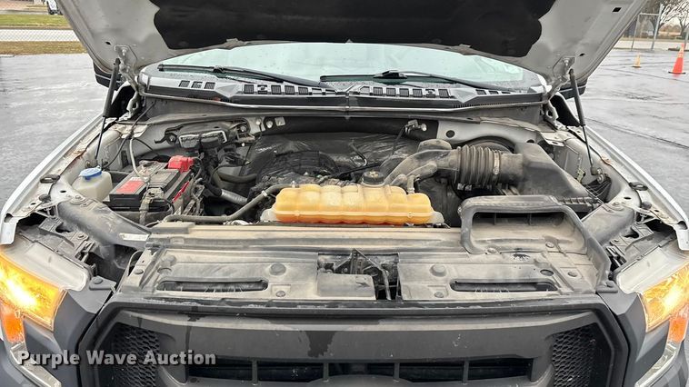 image for item FG0121 2016 Ford F150 pickup truck