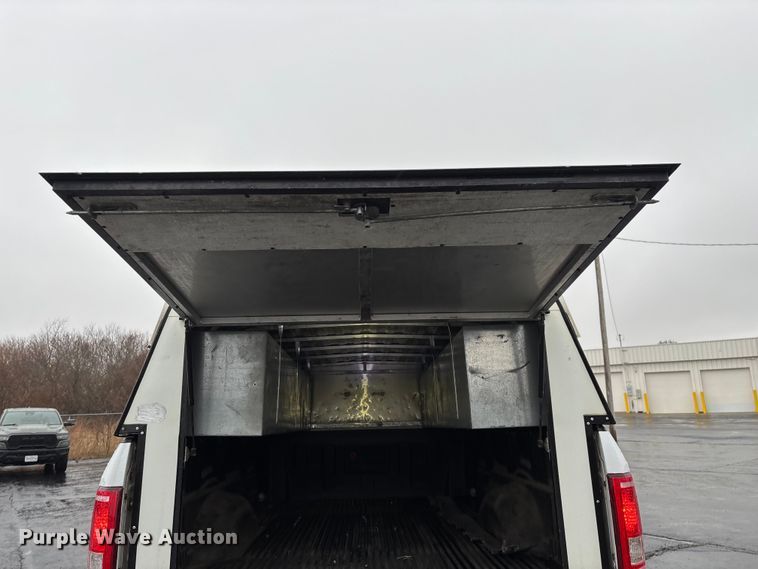 image for item FG0123 2016 Ford F150 pickup truck