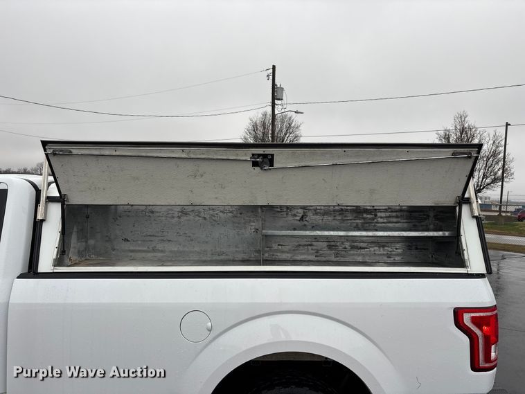 image for item FG0123 2016 Ford F150 pickup truck