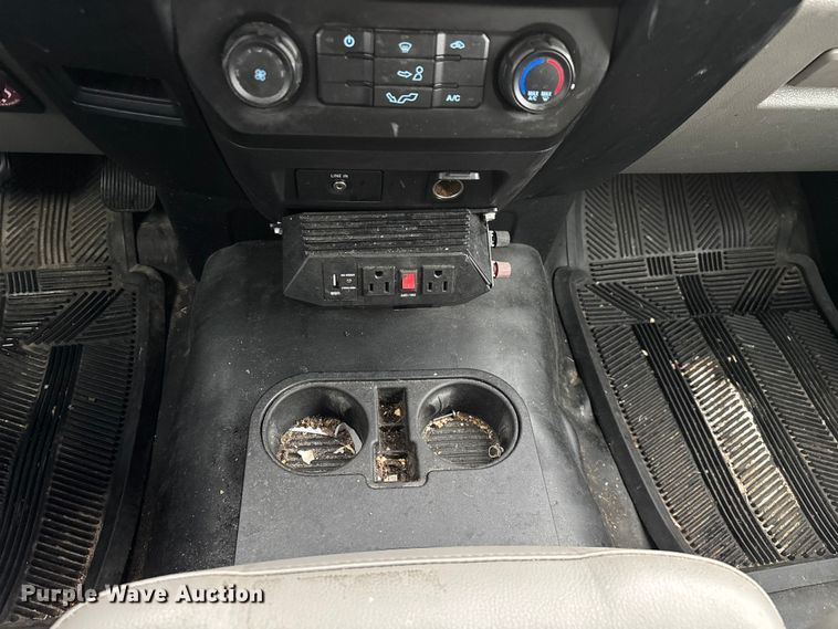 image for item FG0123 2016 Ford F150 pickup truck