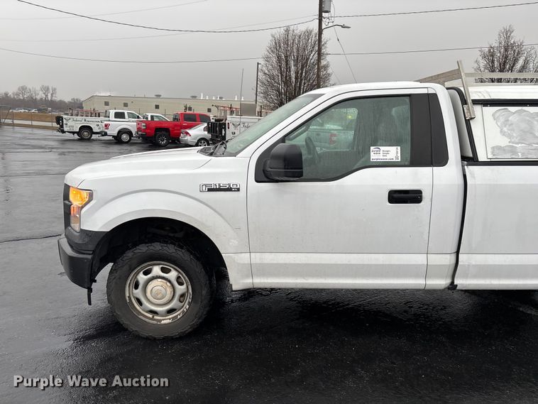 image for item FG0124 2017 Ford F150 pickup truck