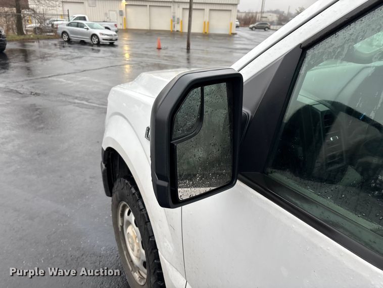 image for item FG0124 2017 Ford F150 pickup truck