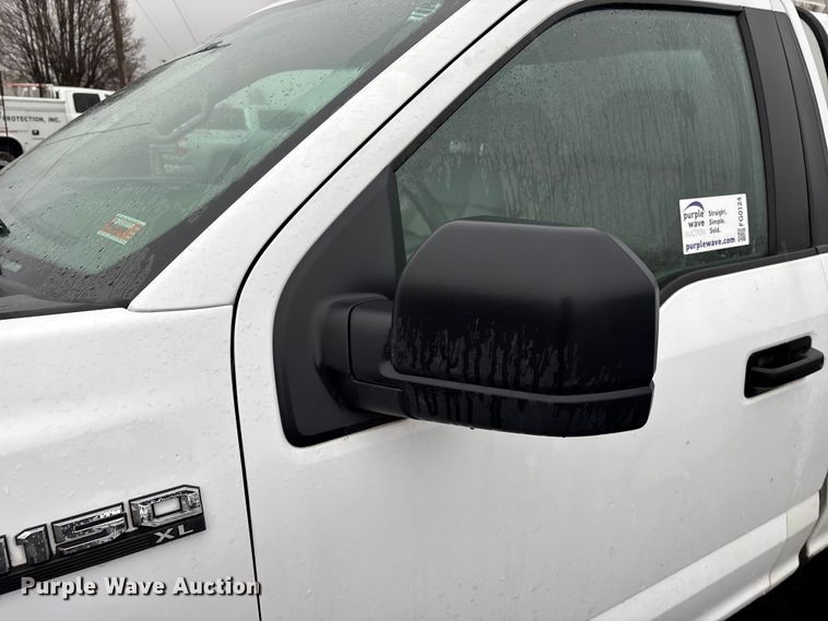 image for item FG0124 2017 Ford F150 pickup truck