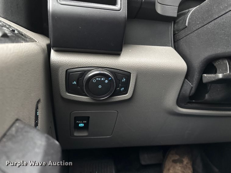 image for item FG0124 2017 Ford F150 pickup truck