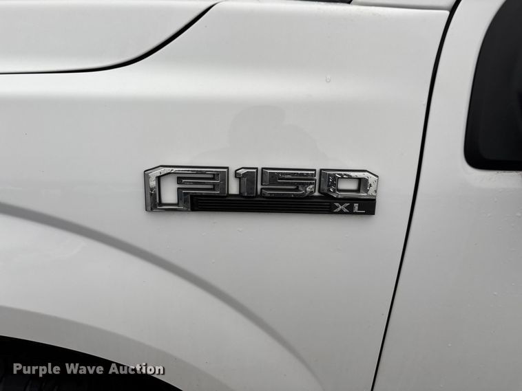 image for item FG0125 2016 Ford F150 pickup truck