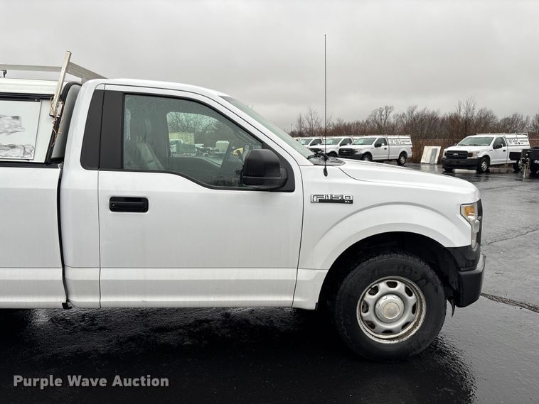 image for item FG0125 2016 Ford F150 pickup truck