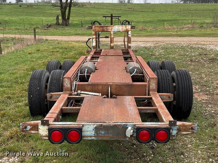 image for item FG0135 1987 Shop built trailer