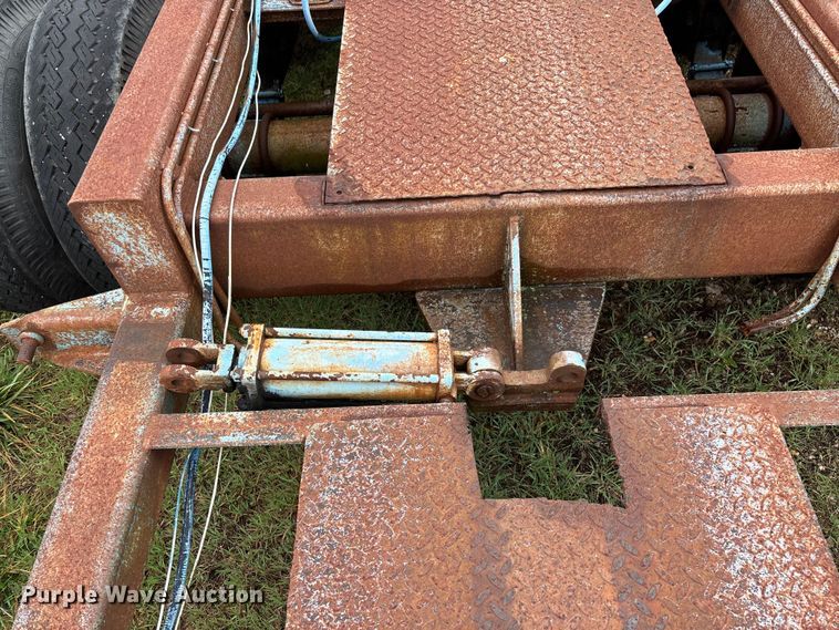 image for item FG0135 1987 Shop built trailer