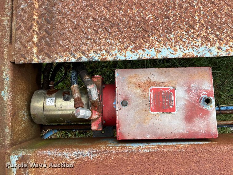 image for item FG0135 1987 Shop built trailer