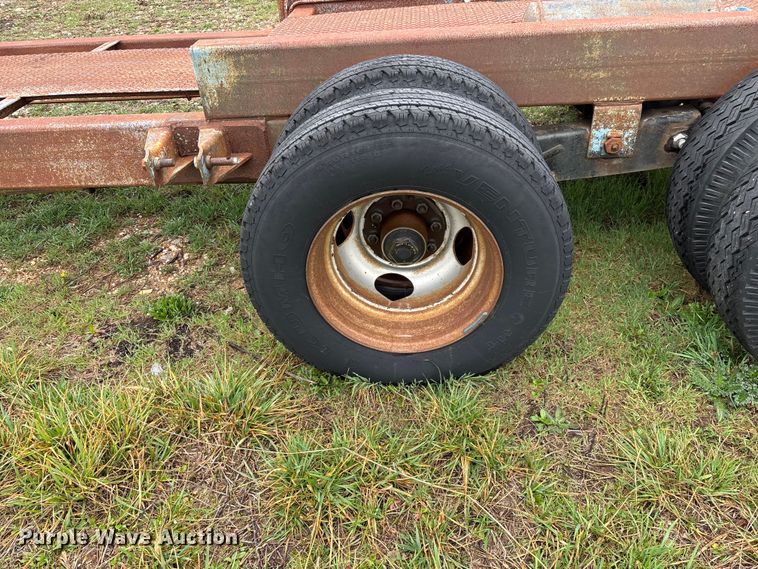 image for item FG0135 1987 Shop built trailer