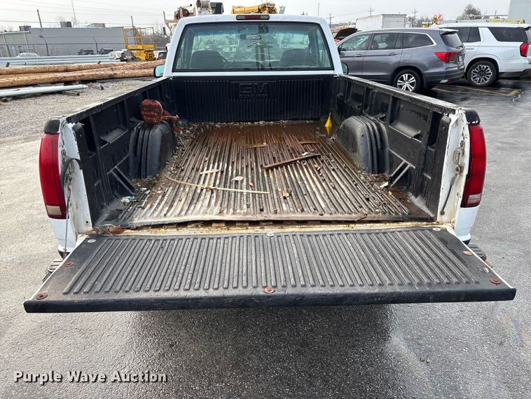 image for item FG0137 1998 Chevrolet K2500 pickup truck