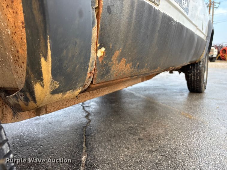 image for item FG0137 1998 Chevrolet K2500 pickup truck