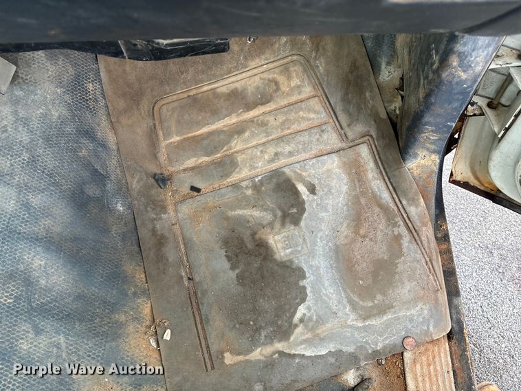 image for item FG0137 1998 Chevrolet K2500 pickup truck