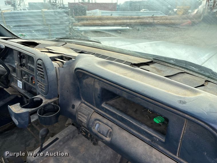 image for item FG0137 1998 Chevrolet K2500 pickup truck