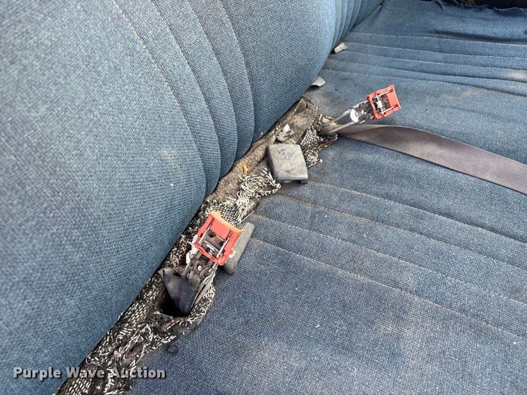 image for item FG0137 1998 Chevrolet K2500 pickup truck