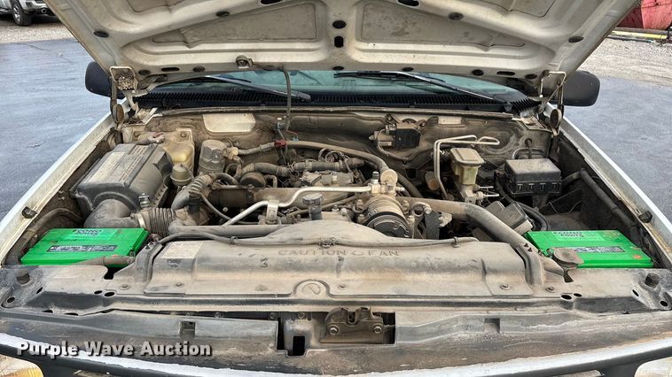 image for item FG0137 1998 Chevrolet K2500 pickup truck