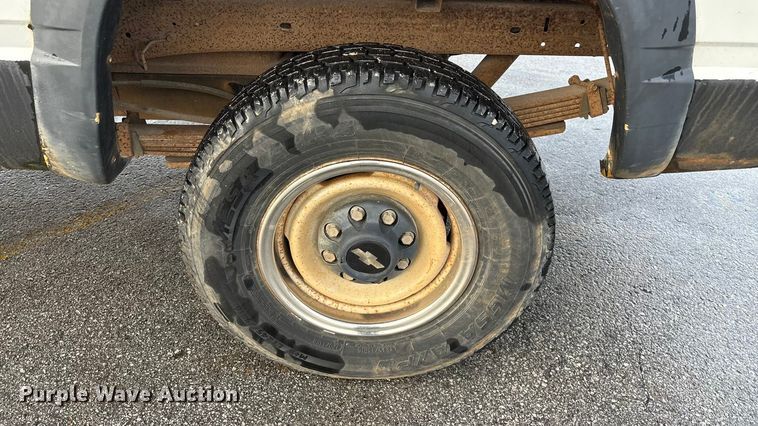 image for item FG0137 1998 Chevrolet K2500 pickup truck