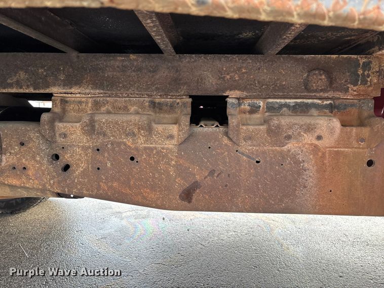 image for item FG0140 2000 Dodge Ram 3500 flatbed pickup truck