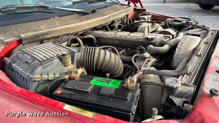 image for item FG0140 2000 Dodge Ram 3500 flatbed pickup truck