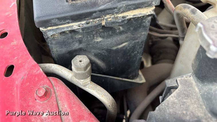 image for item FG0140 2000 Dodge Ram 3500 flatbed pickup truck