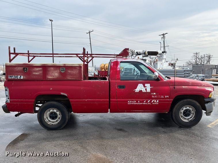 image for item FG0141 1997 Dodge Ram 1500 pickup truck