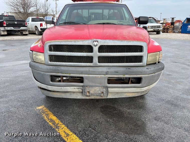 image for item FG0141 1997 Dodge Ram 1500 pickup truck