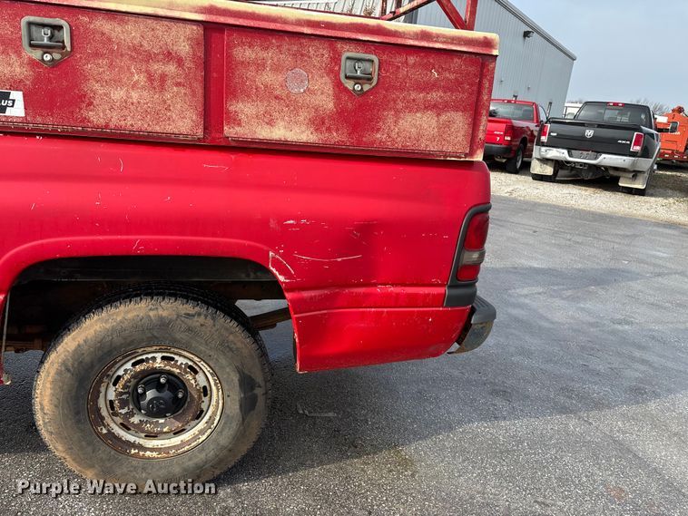 image for item FG0141 1997 Dodge Ram 1500 pickup truck