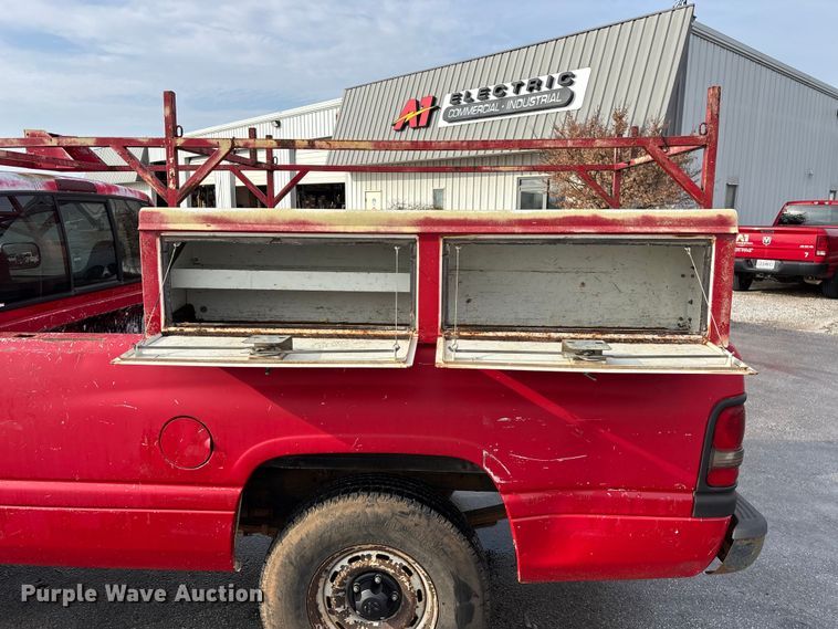 image for item FG0141 1997 Dodge Ram 1500 pickup truck