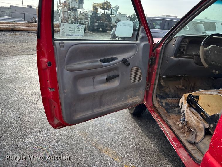 image for item FG0141 1997 Dodge Ram 1500 pickup truck