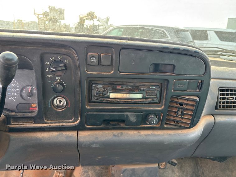 image for item FG0141 1997 Dodge Ram 1500 pickup truck