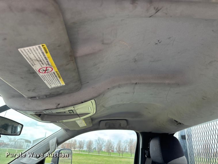 image for item FG0147 2015 Chevrolet Silverado 3500HD flatbed pickup truck