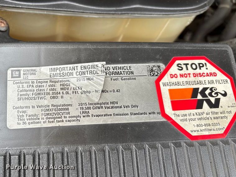 image for item FG0147 2015 Chevrolet Silverado 3500HD flatbed pickup truck