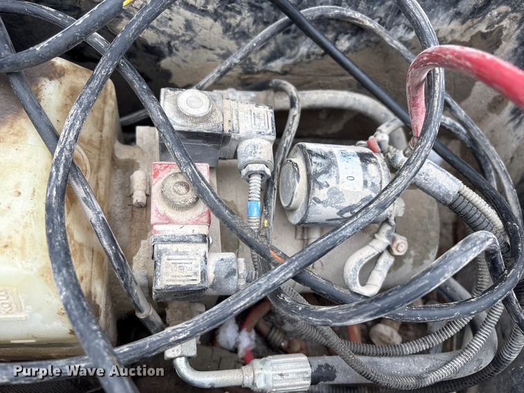 image for item FG2702 2002 Doolittle MasterDump dump trailer