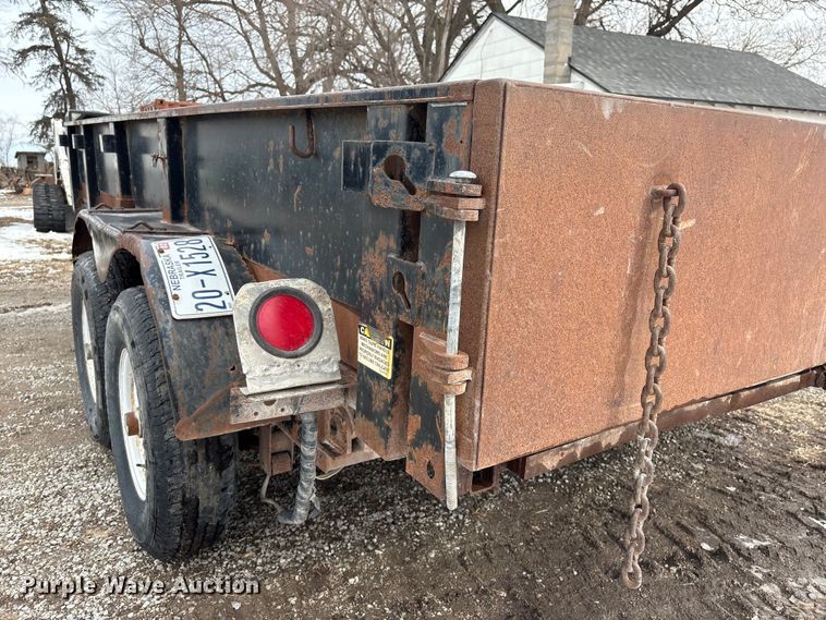 image for item FG2702 2002 Doolittle MasterDump dump trailer