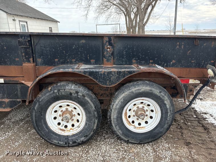 image for item FG2702 2002 Doolittle MasterDump dump trailer