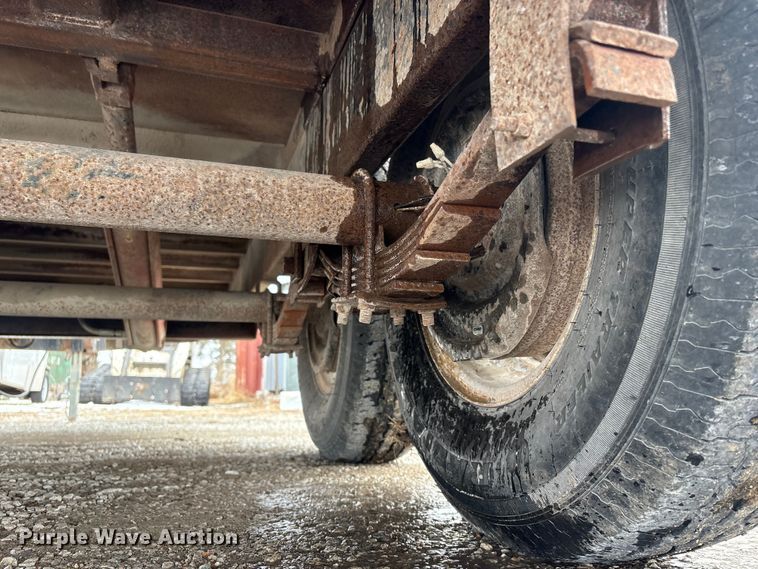 image for item FG2702 2002 Doolittle MasterDump dump trailer