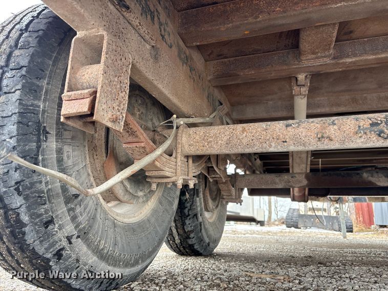 image for item FG2702 2002 Doolittle MasterDump dump trailer