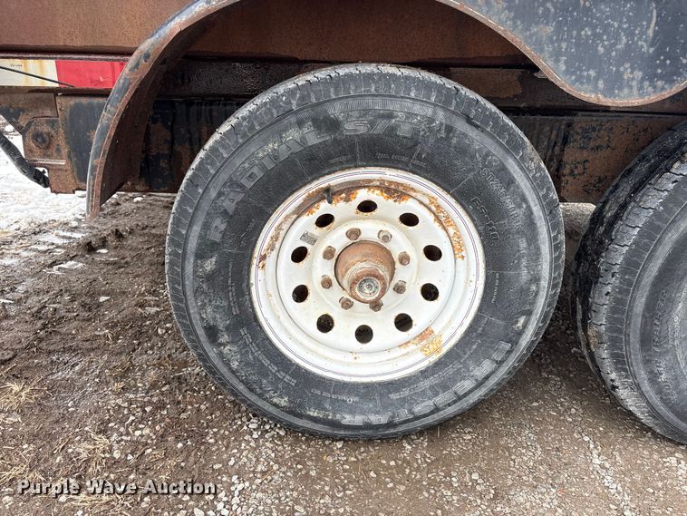 image for item FG2702 2002 Doolittle MasterDump dump trailer