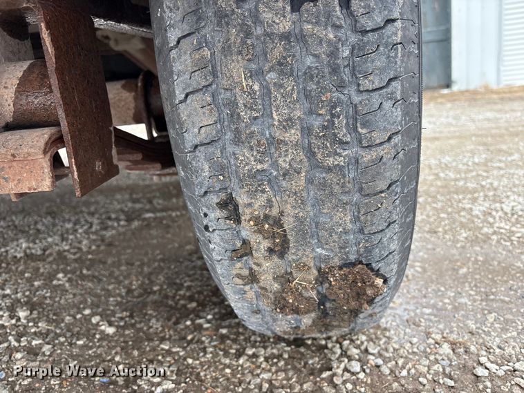 image for item FG2702 2002 Doolittle MasterDump dump trailer