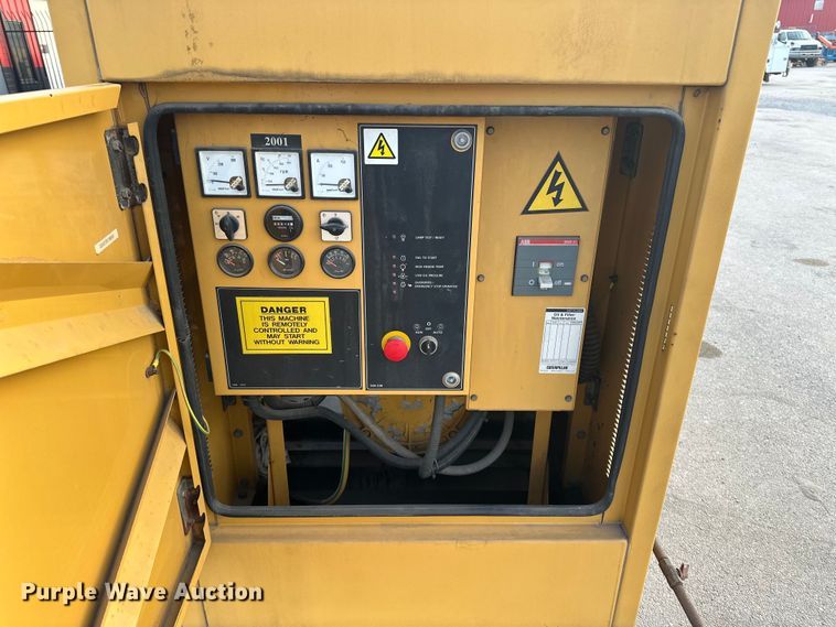 image for item FG2782 2000 Caterpillar G25F1S generator