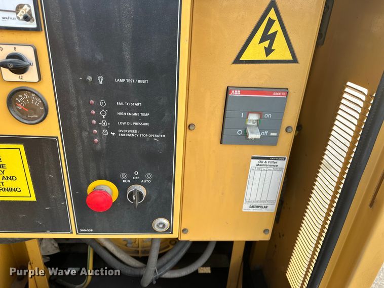 image for item FG2782 2000 Caterpillar G25F1S generator