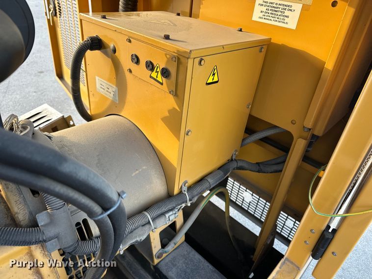 image for item FG2782 2000 Caterpillar G25F1S generator