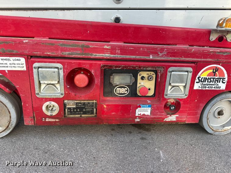 image for item FG2783 2018 MEC 1330SE scissor lift