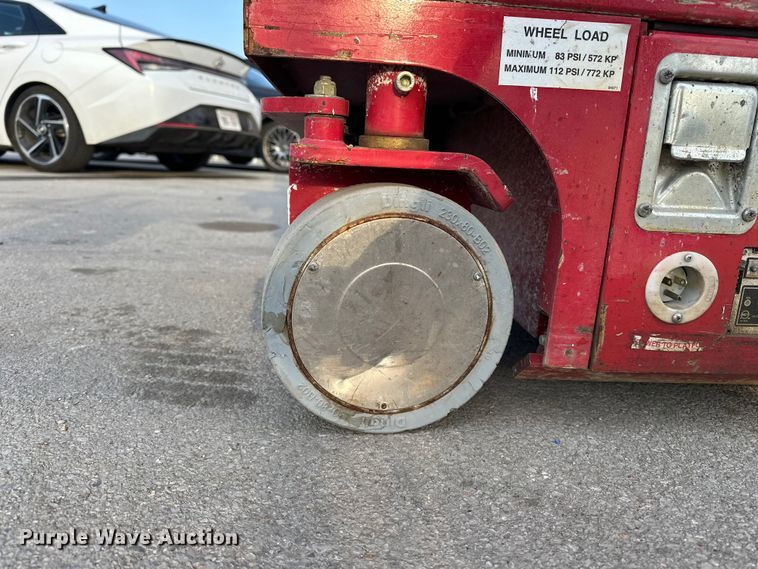 image for item FG2783 2018 MEC 1330SE scissor lift