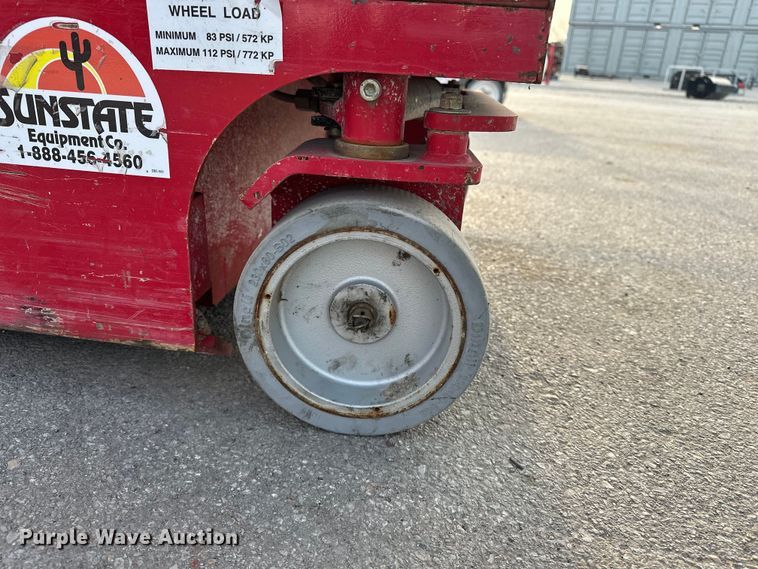 image for item FG2783 2018 MEC 1330SE scissor lift