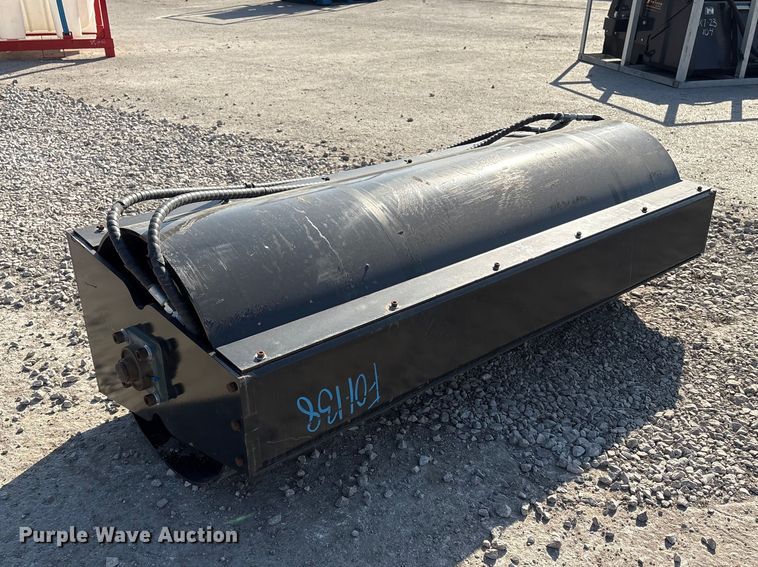 image for item FG2785 2025 Giyi GY-VR66 skid steer vibratory roller