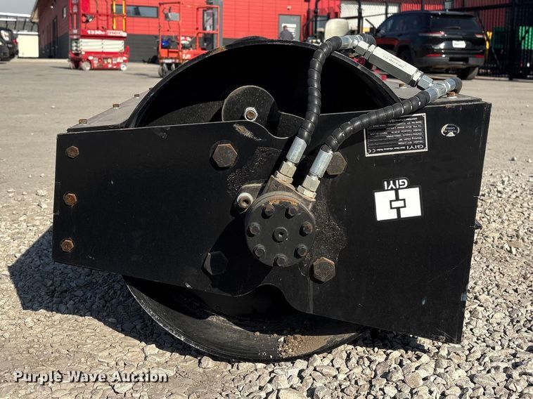 image for item FG2785 2025 Giyi GY-VR66 skid steer vibratory roller