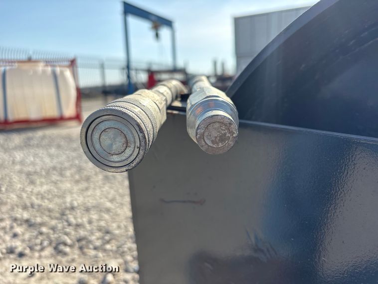 image for item FG2785 2025 Giyi GY-VR66 skid steer vibratory roller